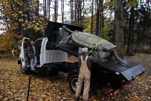Audubon Receives Giant Turtle from Whitmire Outdoor Living